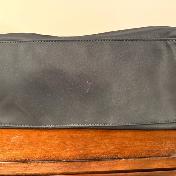 Kate Spade Watson Lane Small/Med Maya Nylon Tote  - Black/gold - Picture 5 of 9